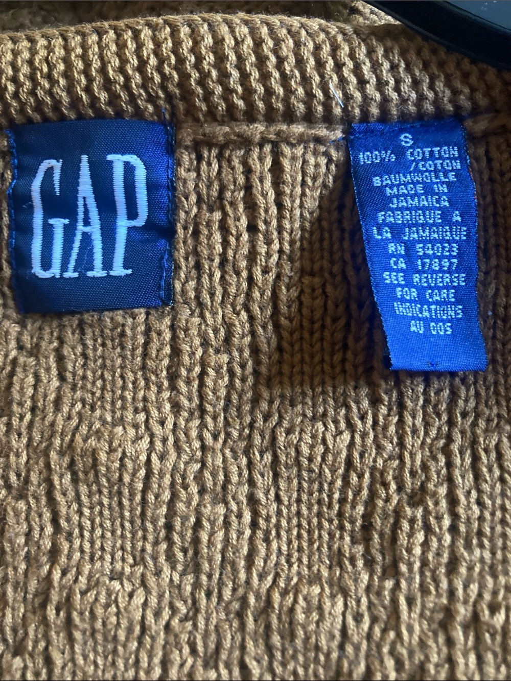 GAP Carmel-Tone V-Neck Button Front Cardigan - Picture 2 of 5